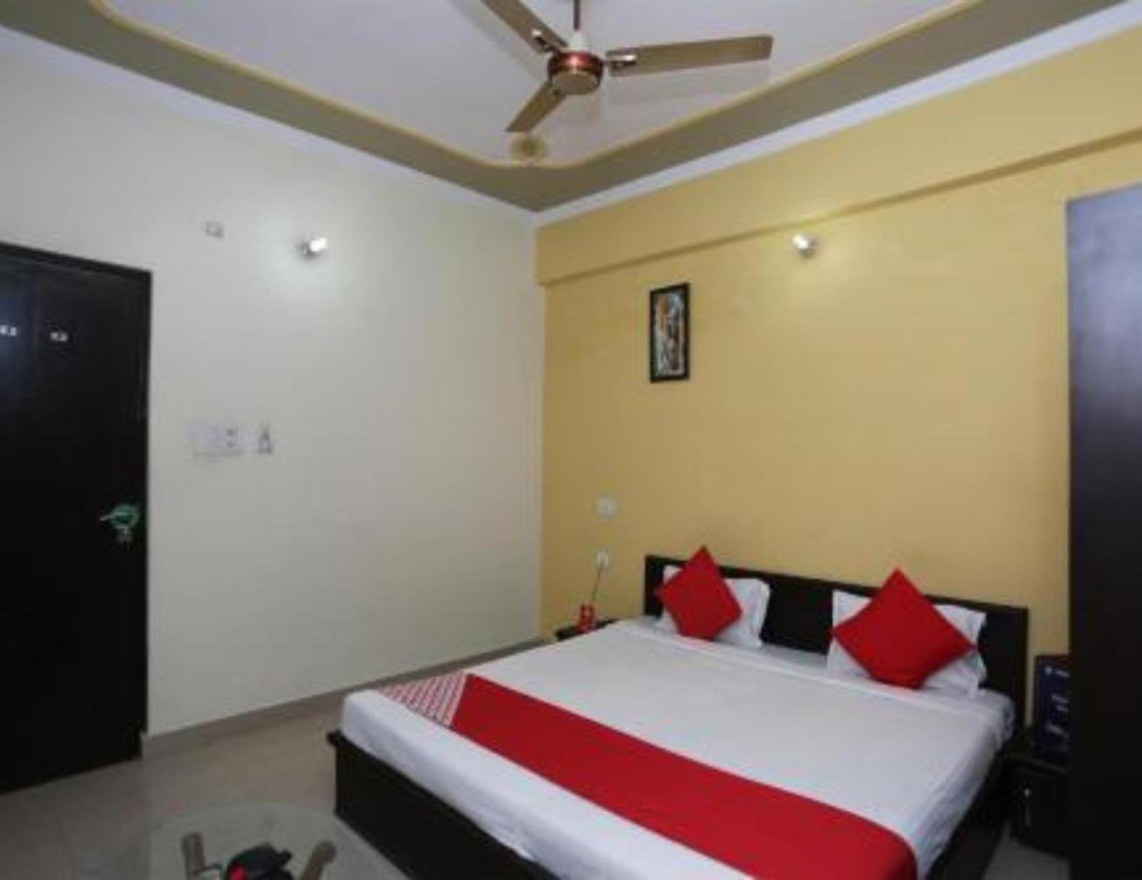 Hotel S K Palace Lucknow , Best Hotel In Lucknow , Hotel In Transport Nagar Lucknow ,Budget Hotels In Lucknow Eksteriør billede