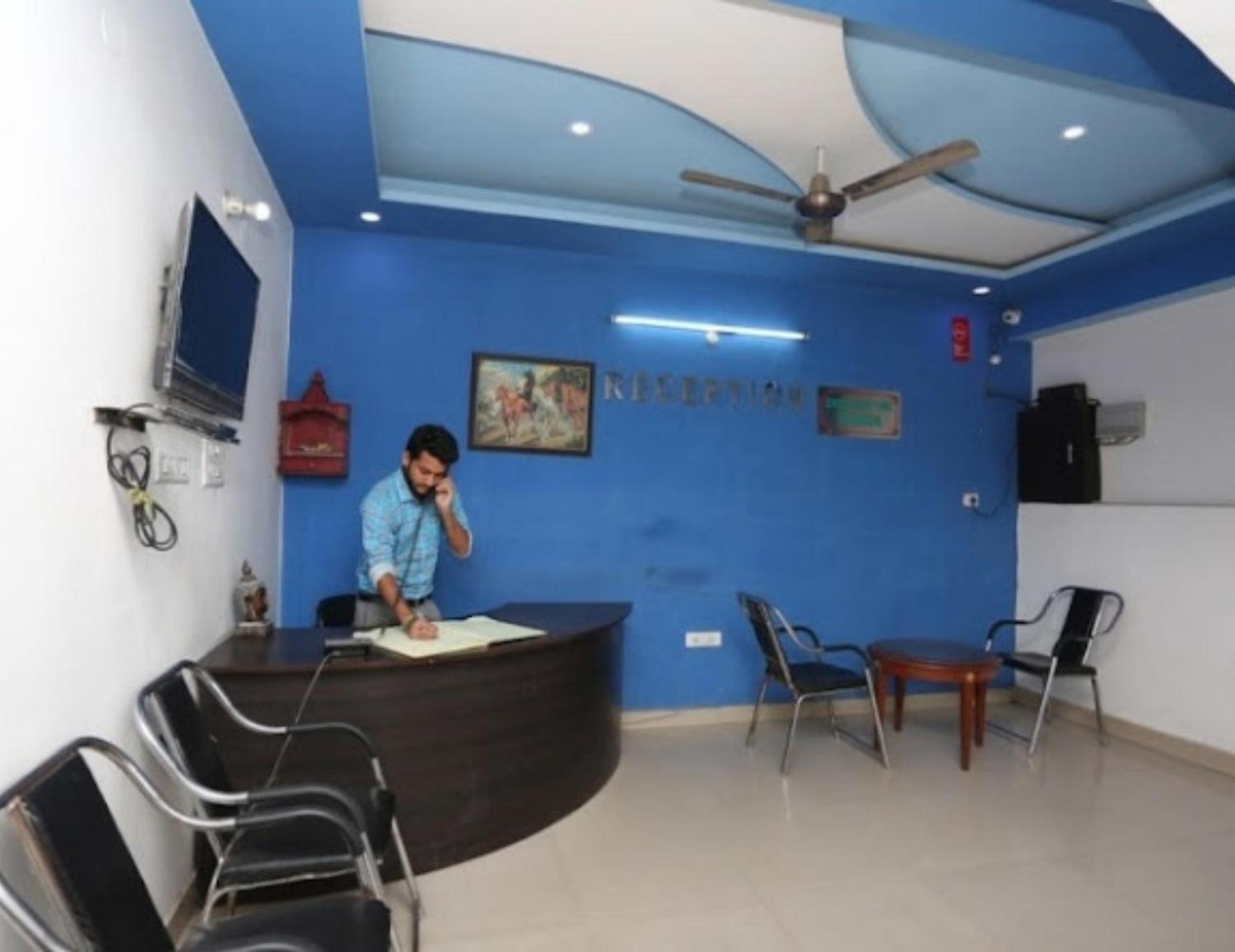 Hotel S K Palace Lucknow , Best Hotel In Lucknow , Hotel In Transport Nagar Lucknow ,Budget Hotels In Lucknow Eksteriør billede